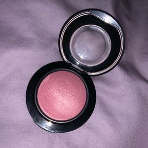 Mac soft and gentle mineralising blush